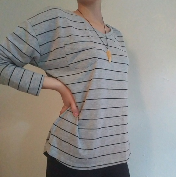 REBELLIOUS ONE TOP - Picture 3 of 3